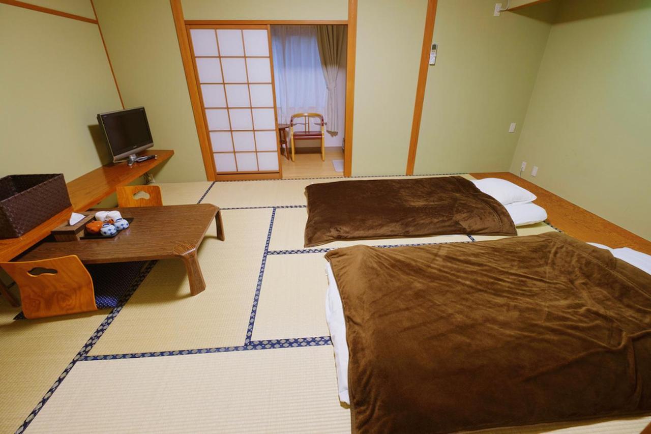 Hotel Fuji Hokin Kaikan Yamanakako Exterior foto
