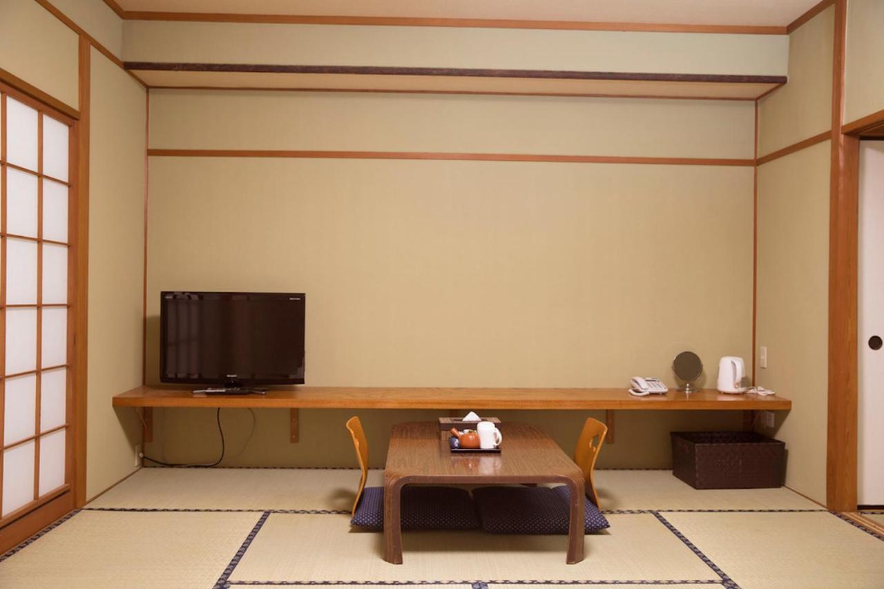 Hotel Fuji Hokin Kaikan Yamanakako Exterior foto