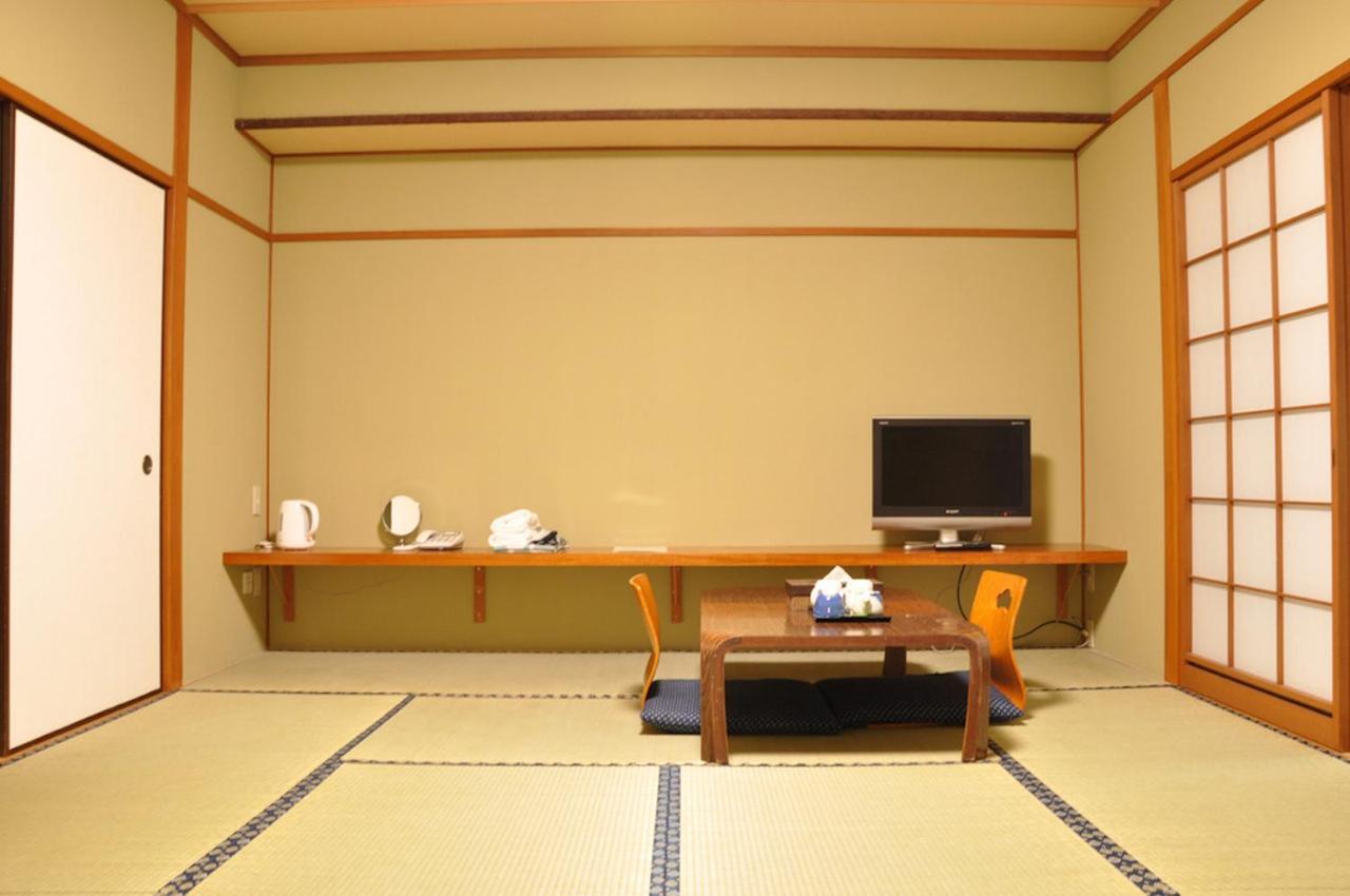 Hotel Fuji Hokin Kaikan Yamanakako Exterior foto